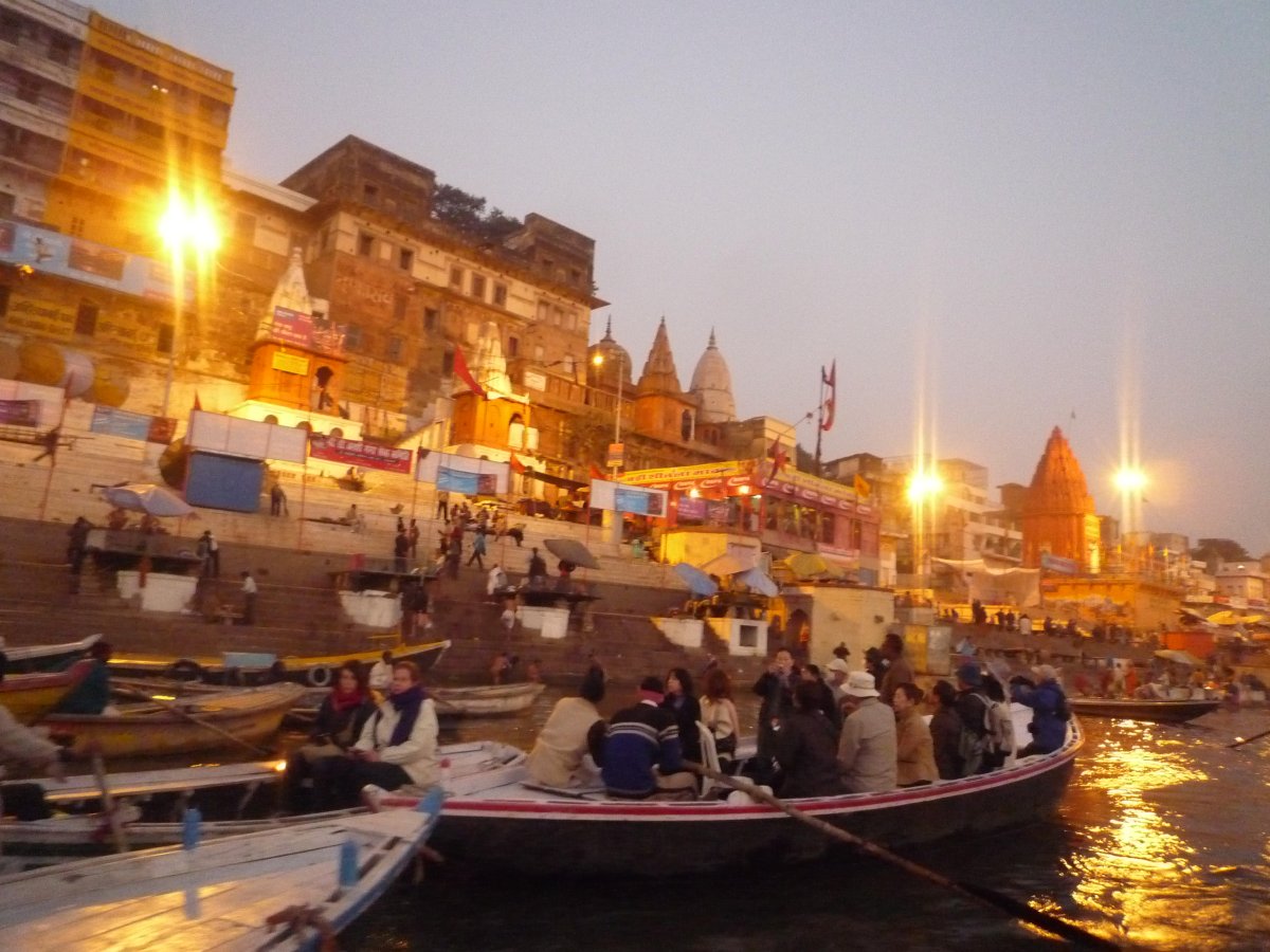 Sunrise - Bank of river Ganga20